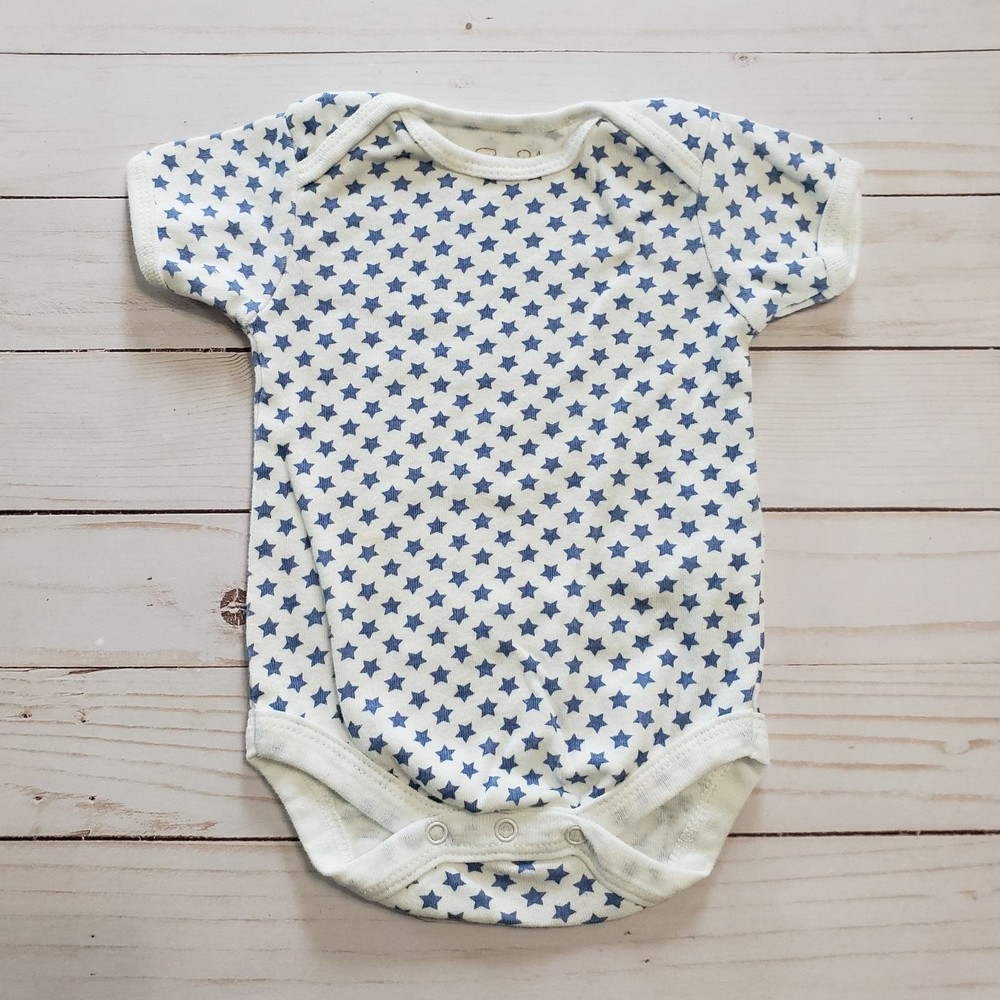Rene Rolf Blue Stars Onesie 3-6 months Baby Boys Bodysuit